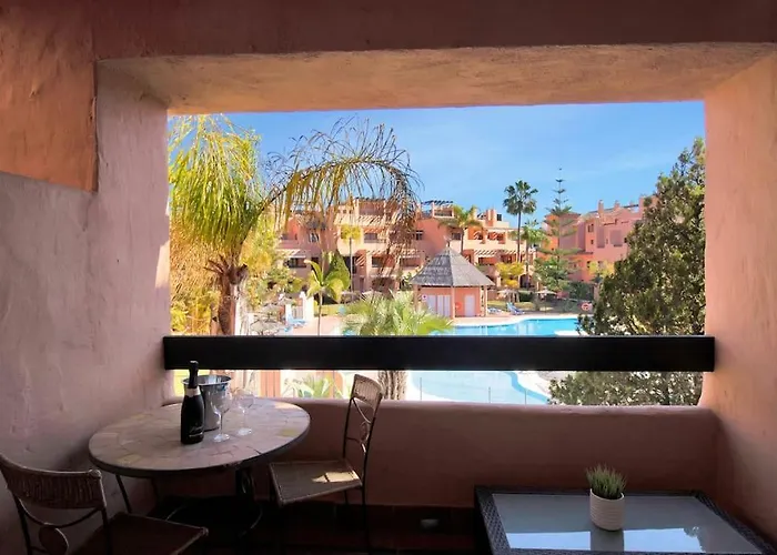 Apartamento Con Piscina Y Padel Cerca Del Mar - Hacienda Del Sol * Estepona